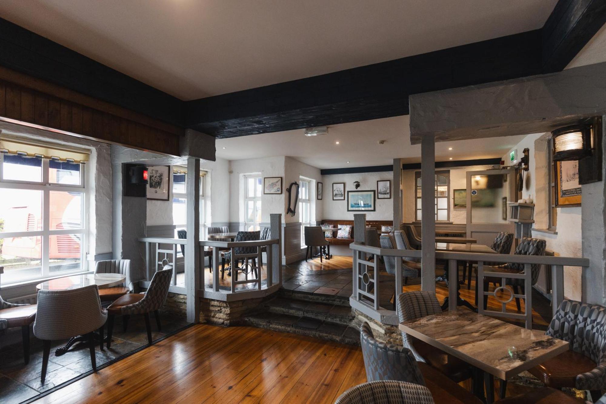 Gray'S At Bushmills Hotel Екстериор снимка